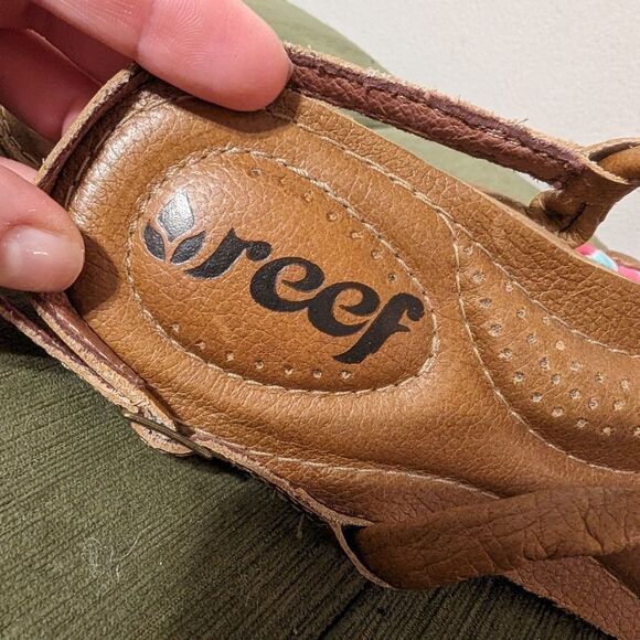 Reef Mayan Sunlight Leather Sandals - Picture 6 of 9